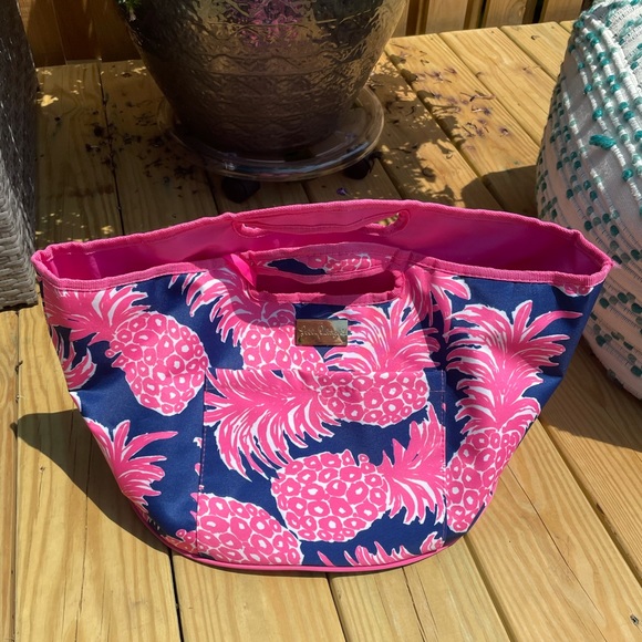 Lilly Pulitzer Insulated Beverage Bucket Bag - Picture 7 of 9